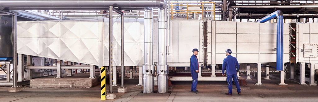 Fernwärme - Stadtwerke Mitarbeiter